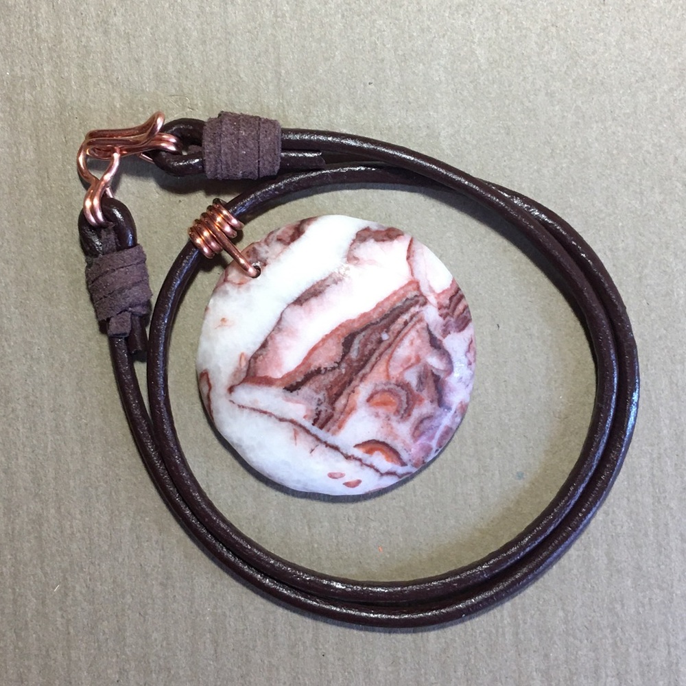 16” Agate Leather Choker Necklace